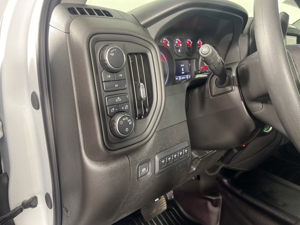 2024 Chevrolet Silverado 2500 Work Truck 30