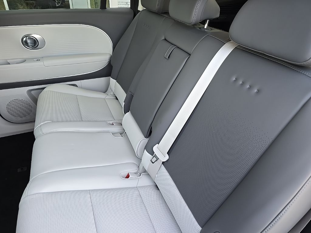 Thumbnail: 2026 Hyundai Ioniq - 26