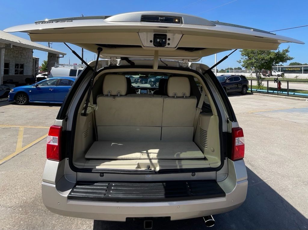 2017 Ford Expedition Limited Gold at Community Honda