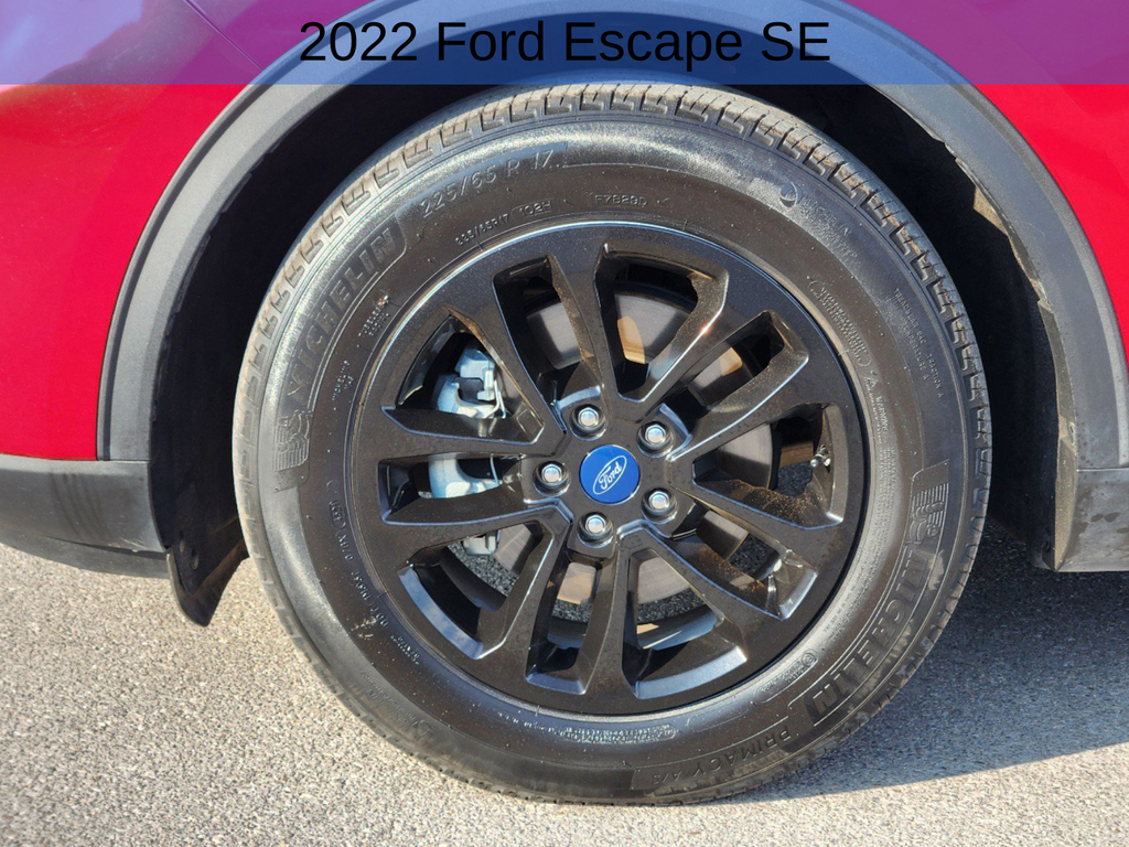 2022 Ford Escape SE 10