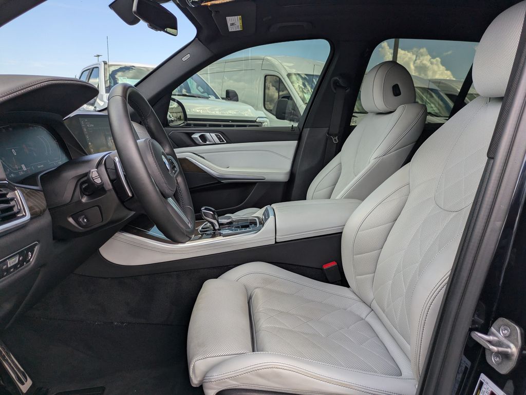 2023 BMW X5 sDrive40i