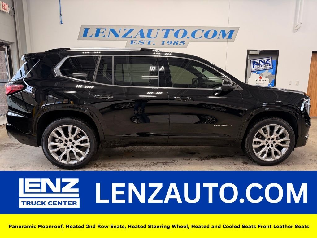 2025 GMC Acadia Denali AWD