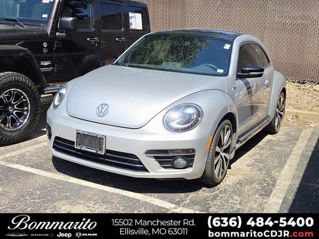 Silver 2013 Volkswagen Beetle Hatchback Front-Wheel Drive 6-Speed Dual Clutch