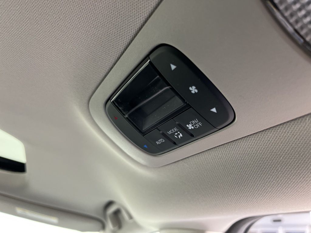 Thumbnail: 2026 Honda Odyssey - 19