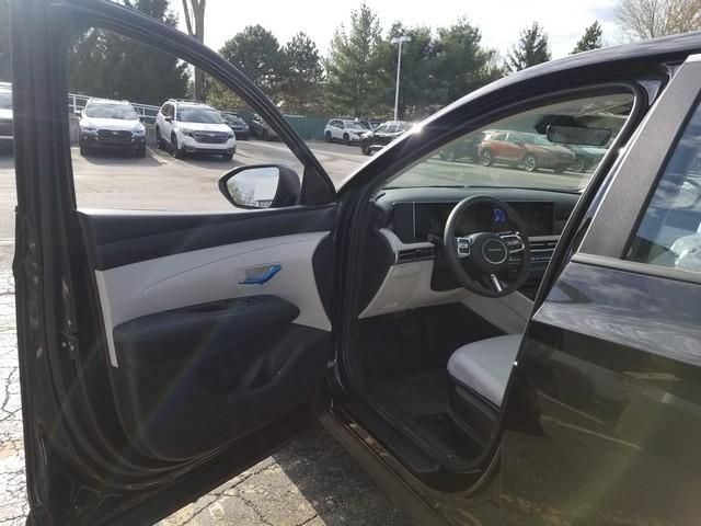 new 2025 Hyundai Tucson car, priced at $28,773