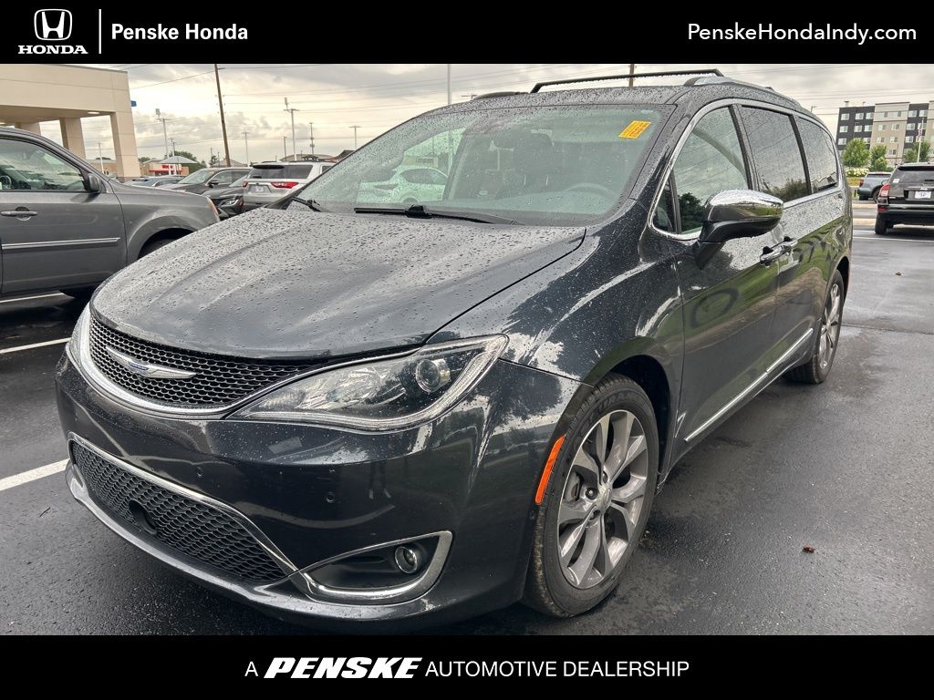 Thumbnail: 2019 Chrysler Pacifica - 1