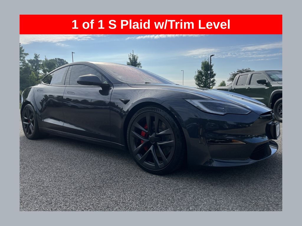 Gray 2024 Tesla Model S Sedan All-Wheel Drive 1-Speed Automatic
