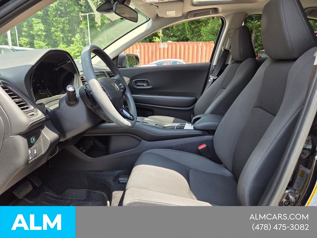 Used 2022 Black Honda EX image 6