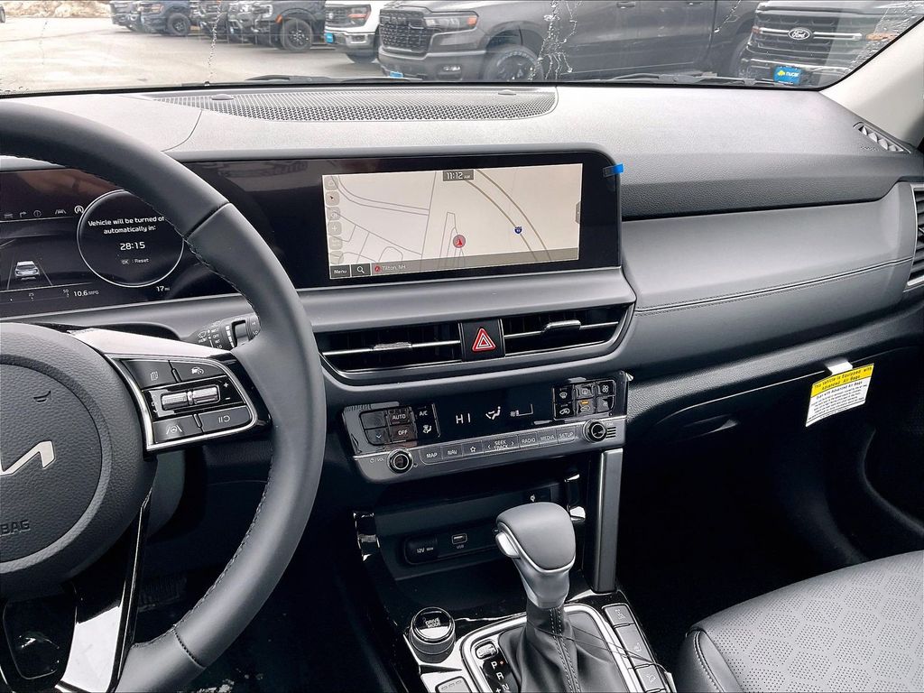 2026 Kia Seltos — photo 12