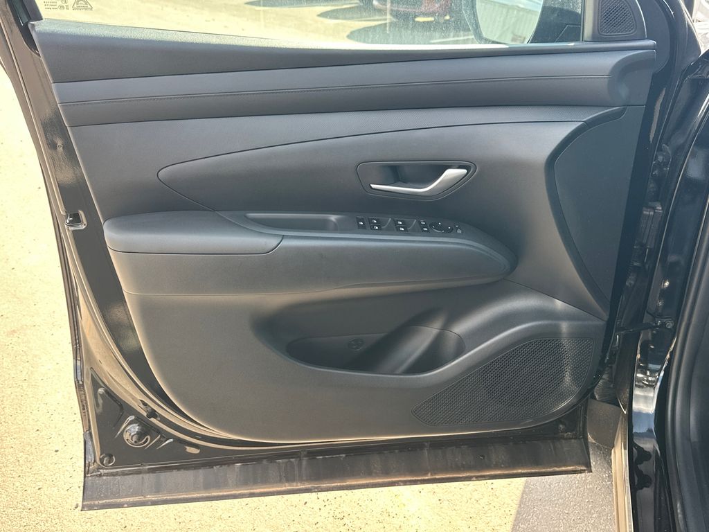 New 2026 Black Hyundai SEL image 11