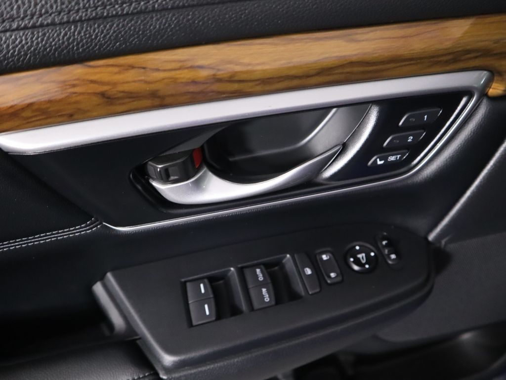2022 Honda CR-V Touring 23