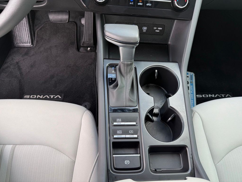 Thumbnail: 2025 Hyundai Sonata - 20