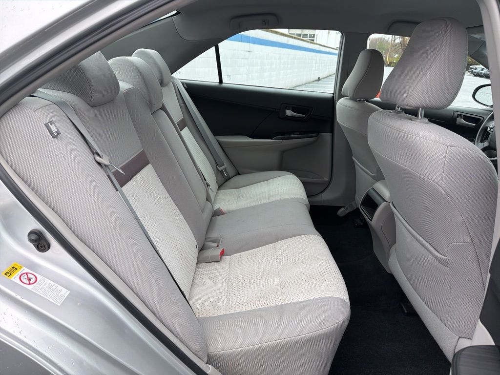 Thumbnail: 2014 Toyota Camry - 23