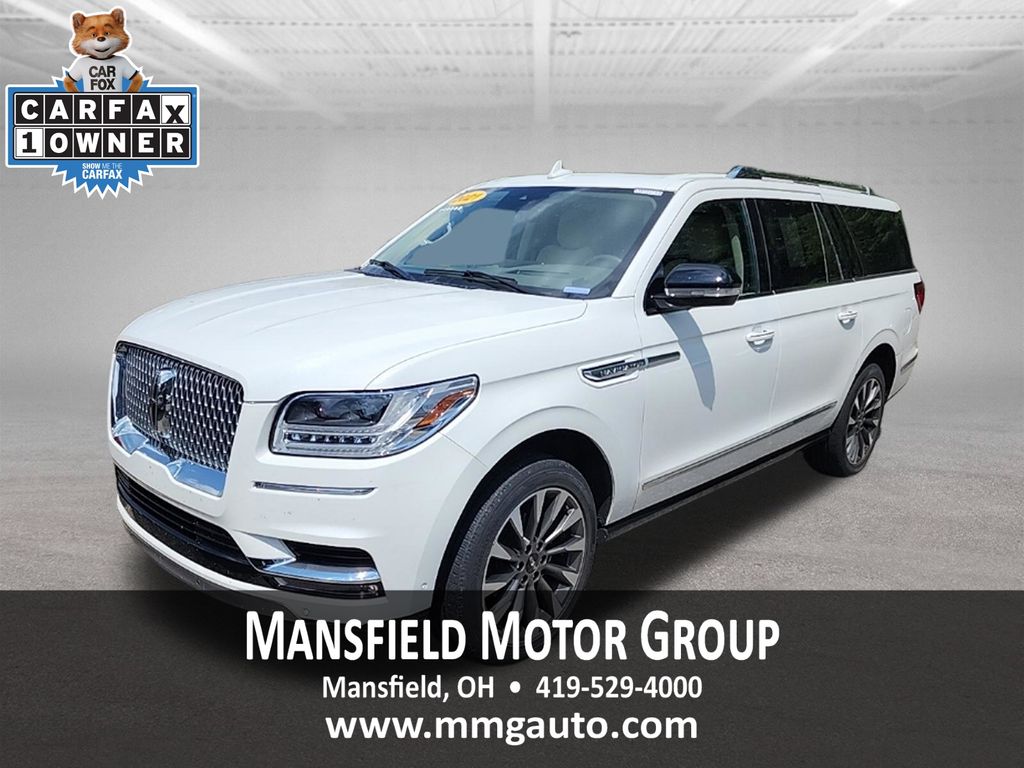 White 2021 Lincoln Navigator SUV / Crossover Four-Wheel Drive Automatic