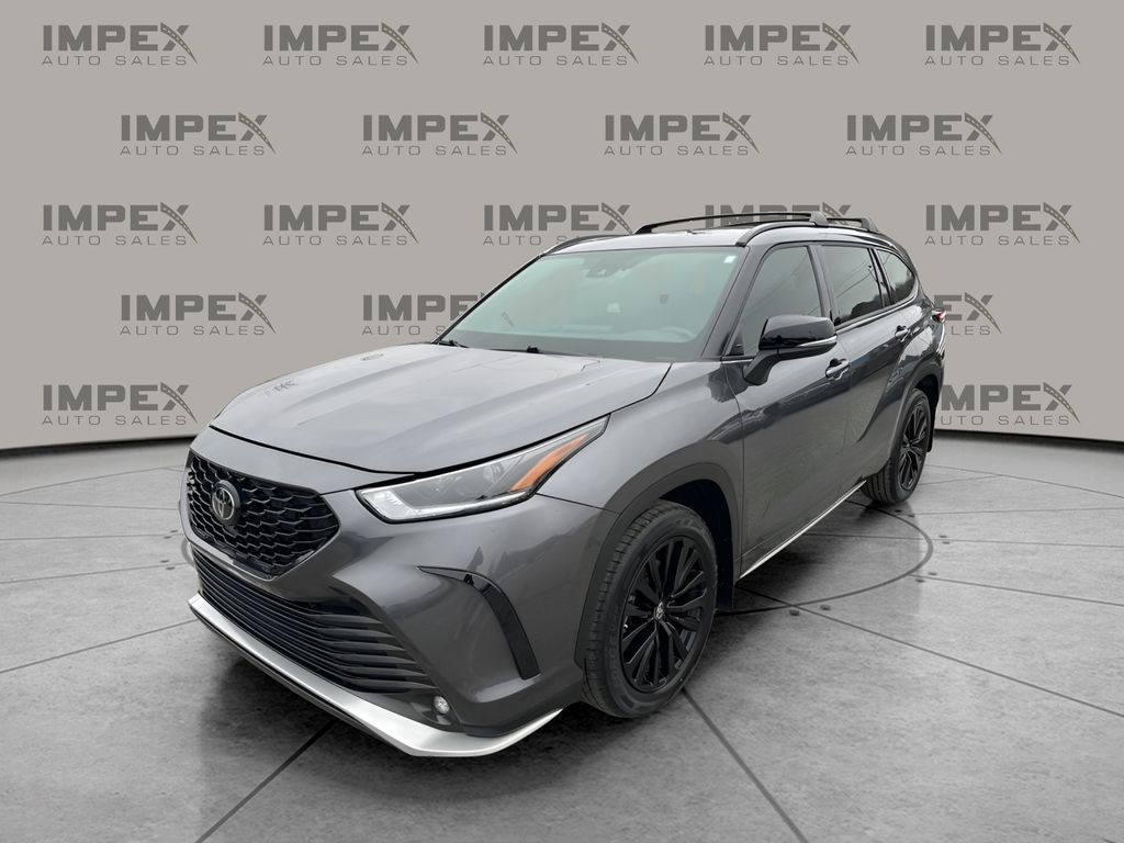 2024 Toyota Highlander XSE's photo
