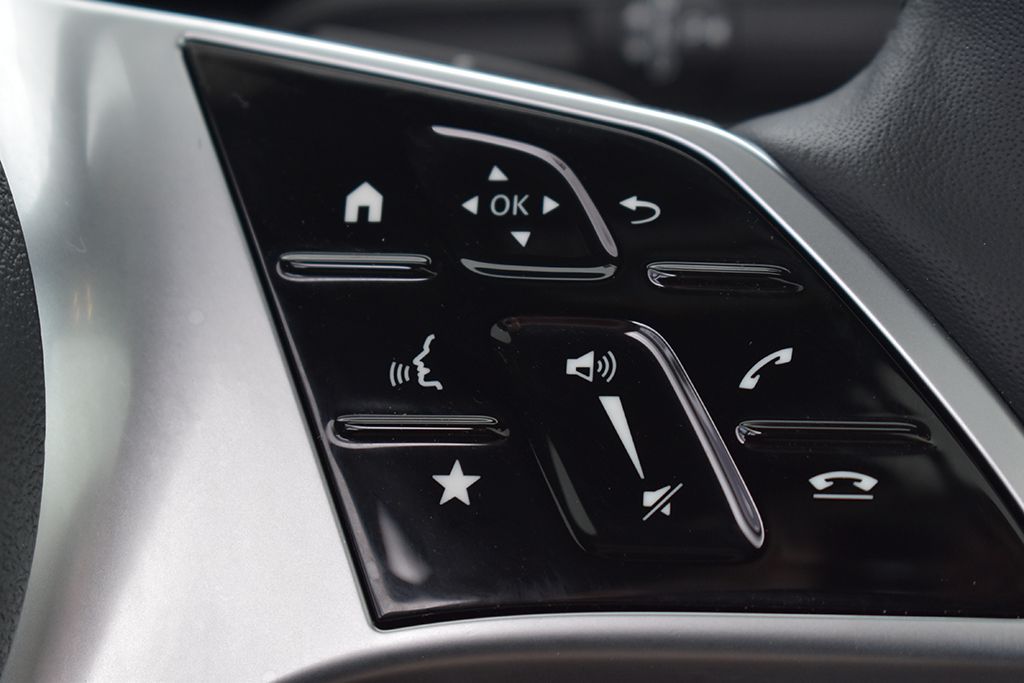 Thumbnail: 2026 Mercedes-Benz GLB - 17