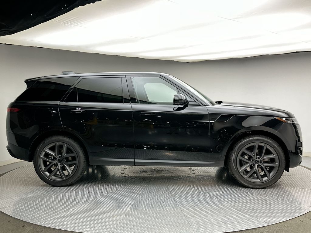 Thumbnail: 2027 Land Rover Range Rover Sport - 4