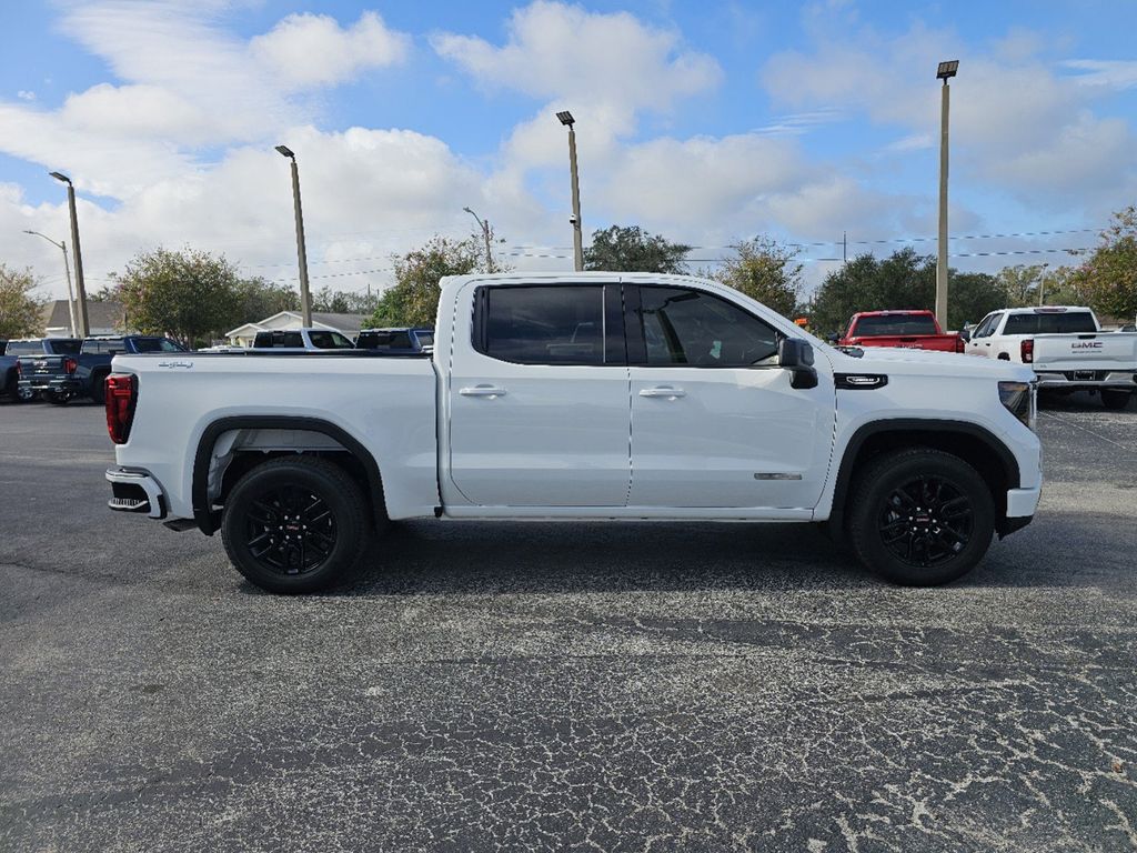 2025 GMC Sierra 1500 Elevation 2