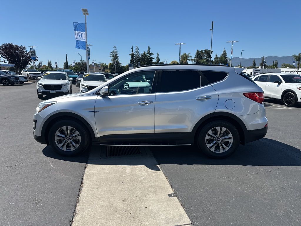 Thumbnail: 2016 Hyundai Santa Fe - 4
