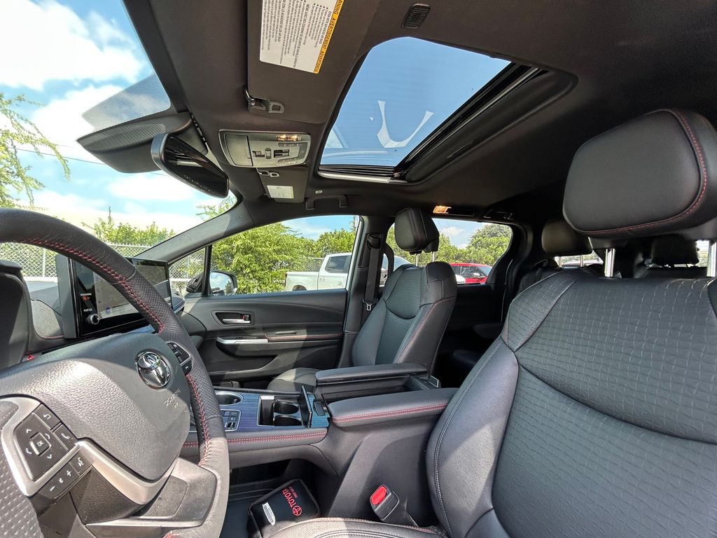 Used 2025 Toyota Sienna Van