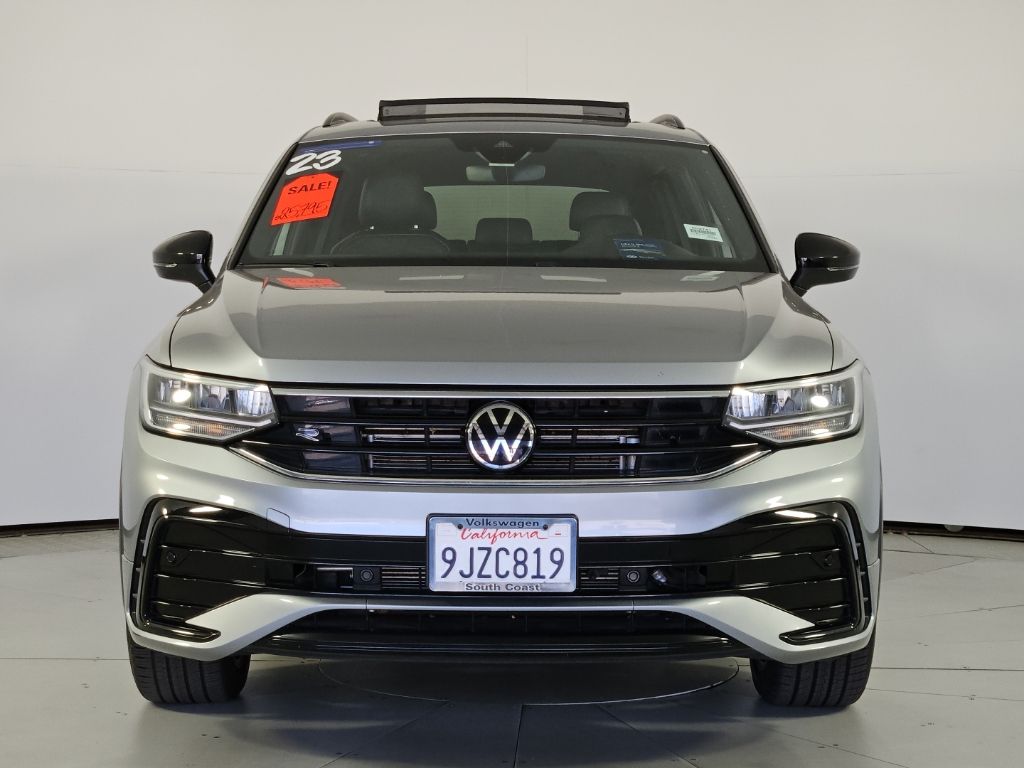 Thumbnail: 2023 Volkswagen Tiguan - 3