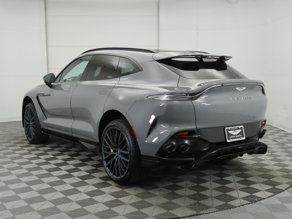 2025 Aston Martin DBX 707 7