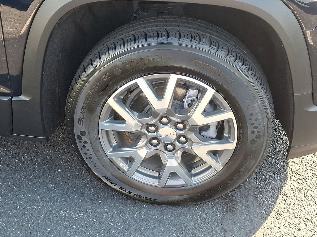 Thumbnail: 2022 GMC Acadia - 8