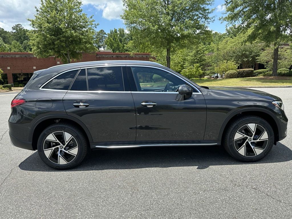 2024 Mercedes-Benz GLC GLC 300 5