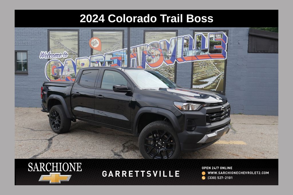 Black 2024 Chevrolet Colorado Pickup Truck Four-Wheel Drive 8-Speed Automatic