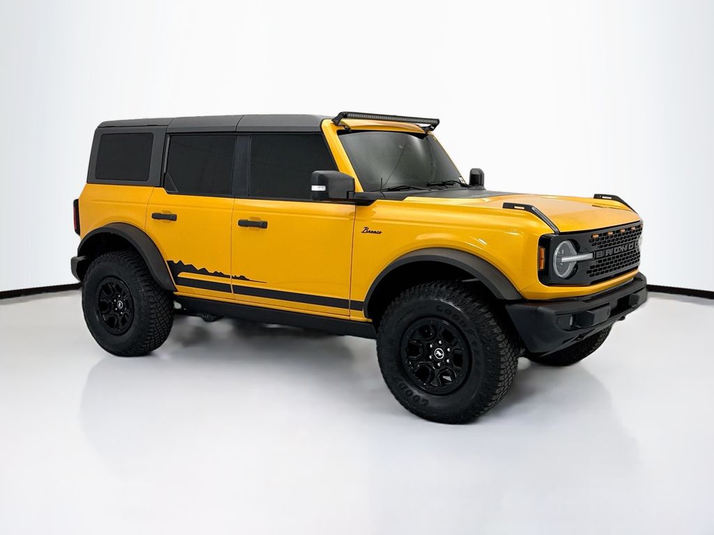 Thumbnail: 2022 Ford Bronco - 3