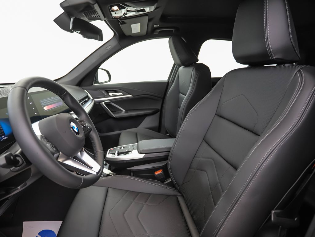 Thumbnail: 2026 BMW X1 - 11