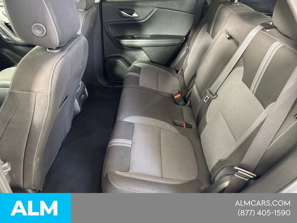 Used 2025 Black Chevrolet LT image 24