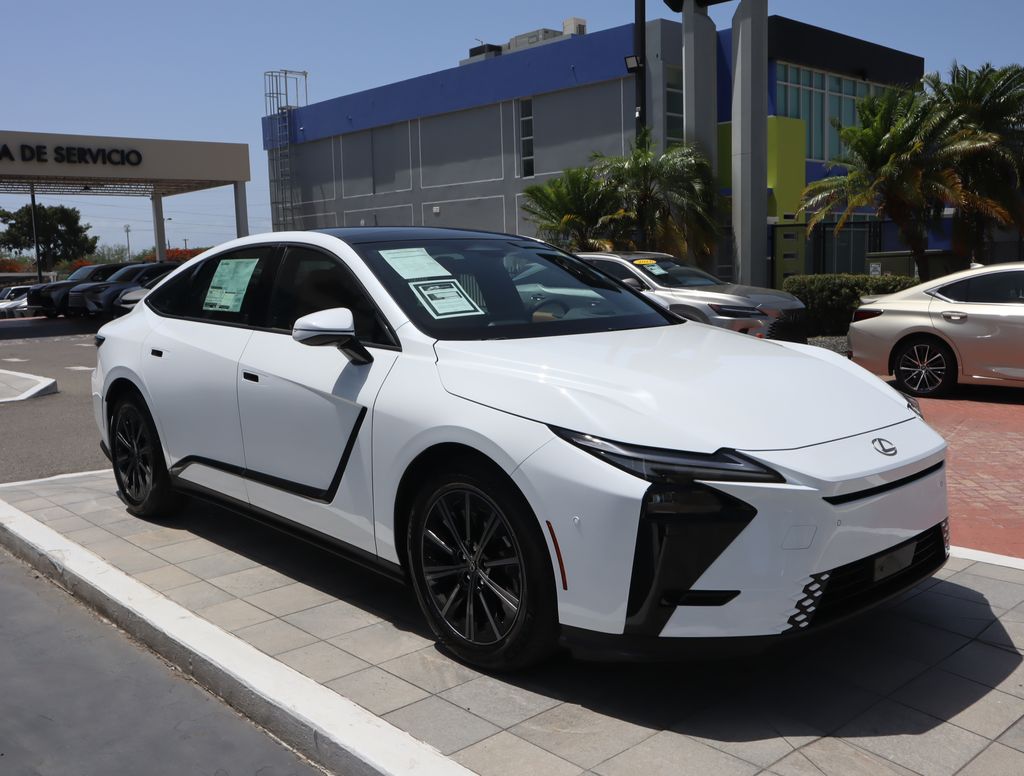 Thumbnail: 2026 Lexus ES - 3