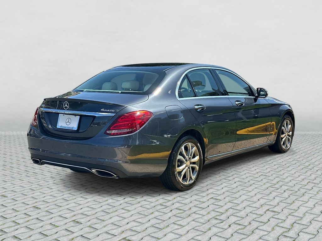Thumbnail: 2016 Mercedes-Benz C-Class - 5
