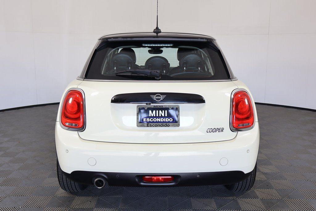 Thumbnail: 2019 MINI Cooper - 5