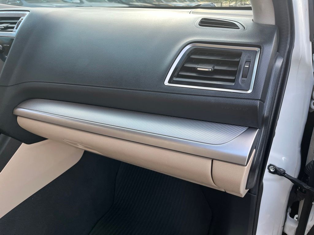 Thumbnail: 2016 Subaru Outback - 29