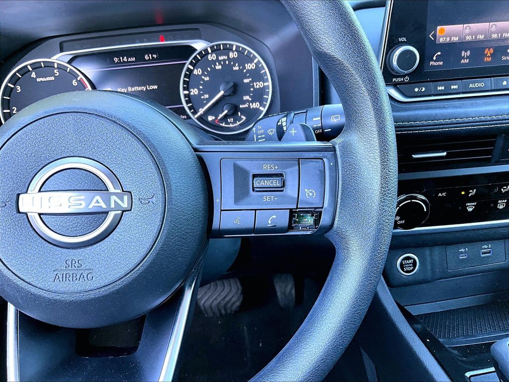 2023 Nissan Rogue — photo 24