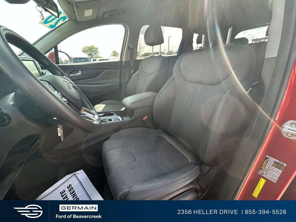 Used 2020 Orange Hyundai SE image 15