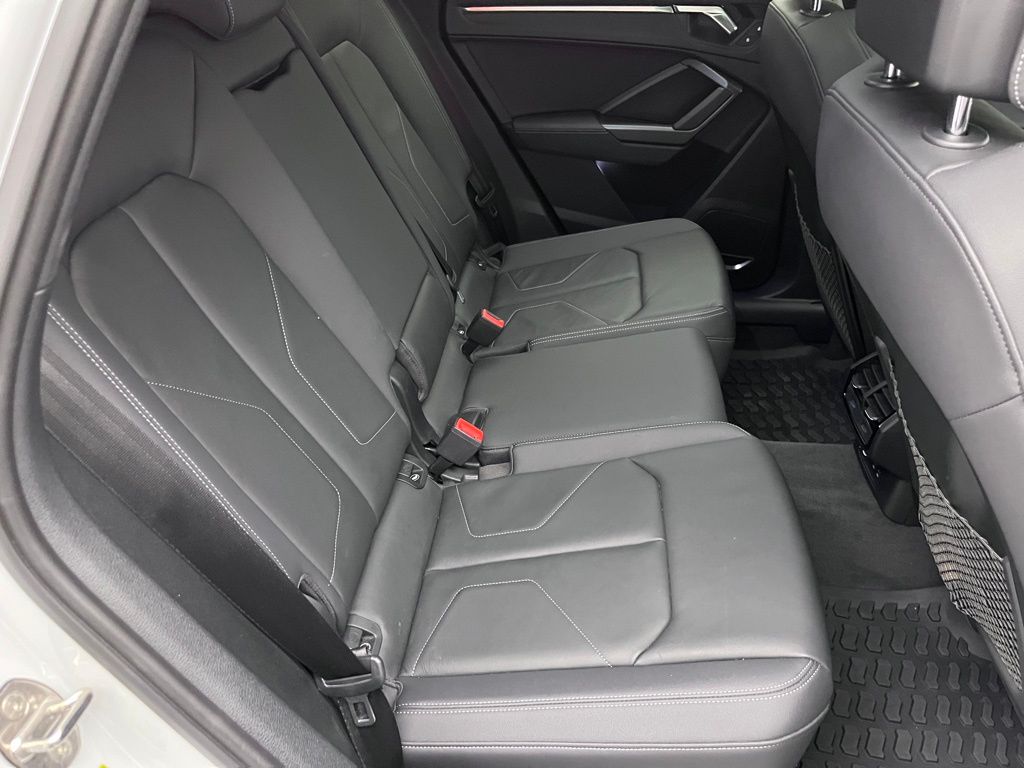 2020 Audi Q3 Prestige 24