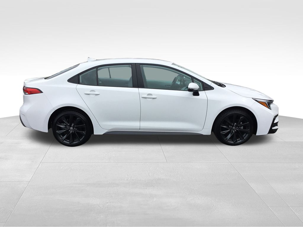 2024 Toyota Corolla SE 6