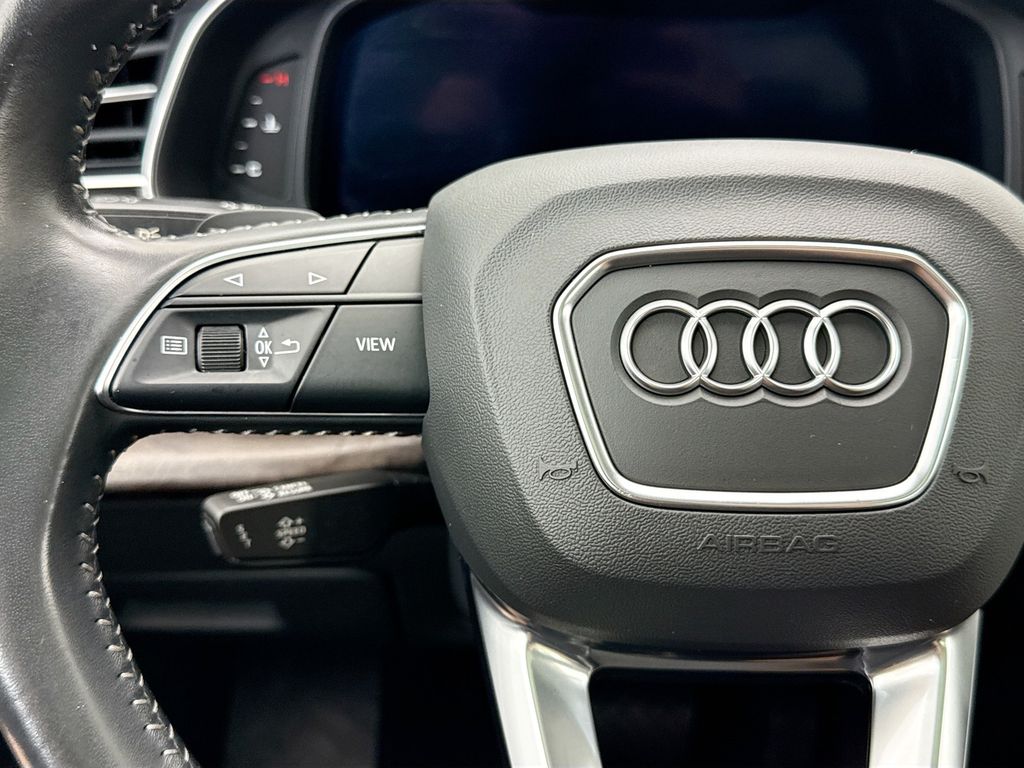 Thumbnail: 2019 Audi Q8 - 11