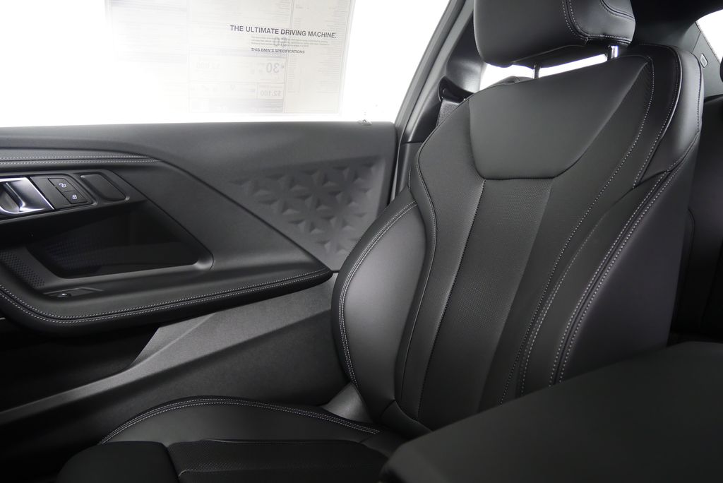 Thumbnail: 2026 BMW 2 Series - 19