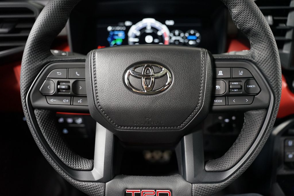 Thumbnail: 2025 Toyota Tundra - 14