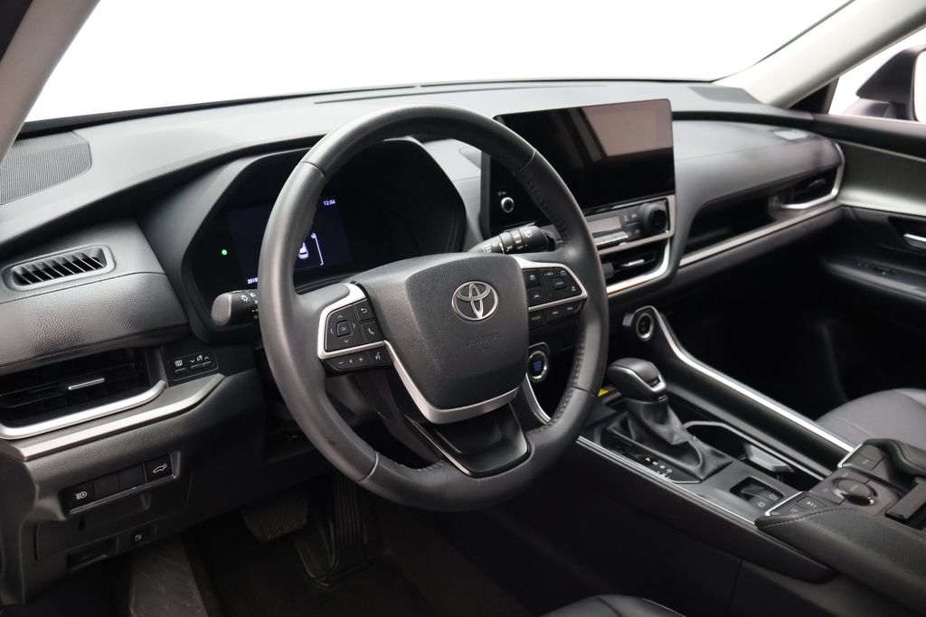 Thumbnail: 2025 Toyota Grand Highlander - 15