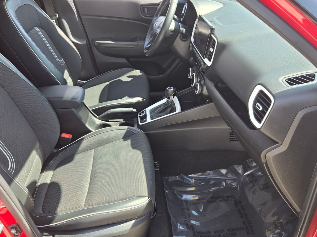 2022 Hyundai Venue - $16,300