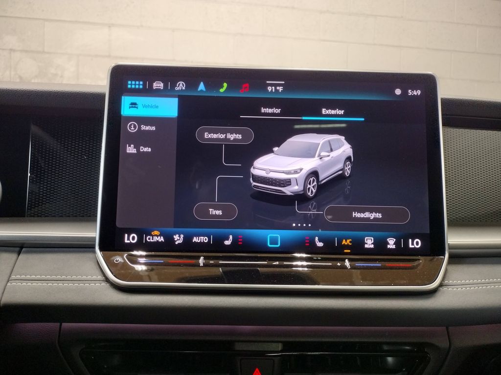 2025 Volkswagen Tiguan 2.0T SE R-Line Black