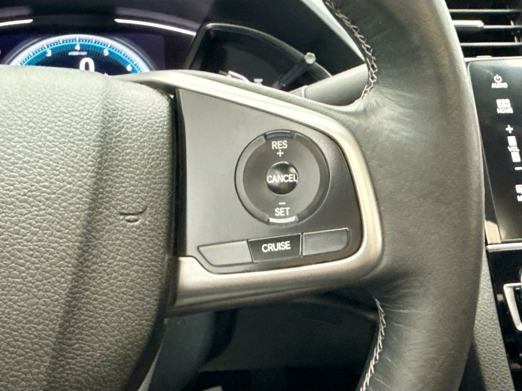 Thumbnail: 2017 Honda Civic - 12