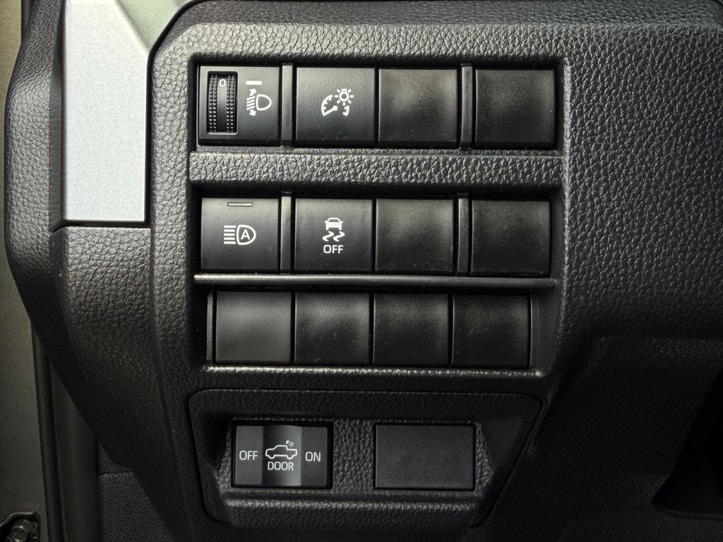 Used 2025 Toyota Tacoma Truck