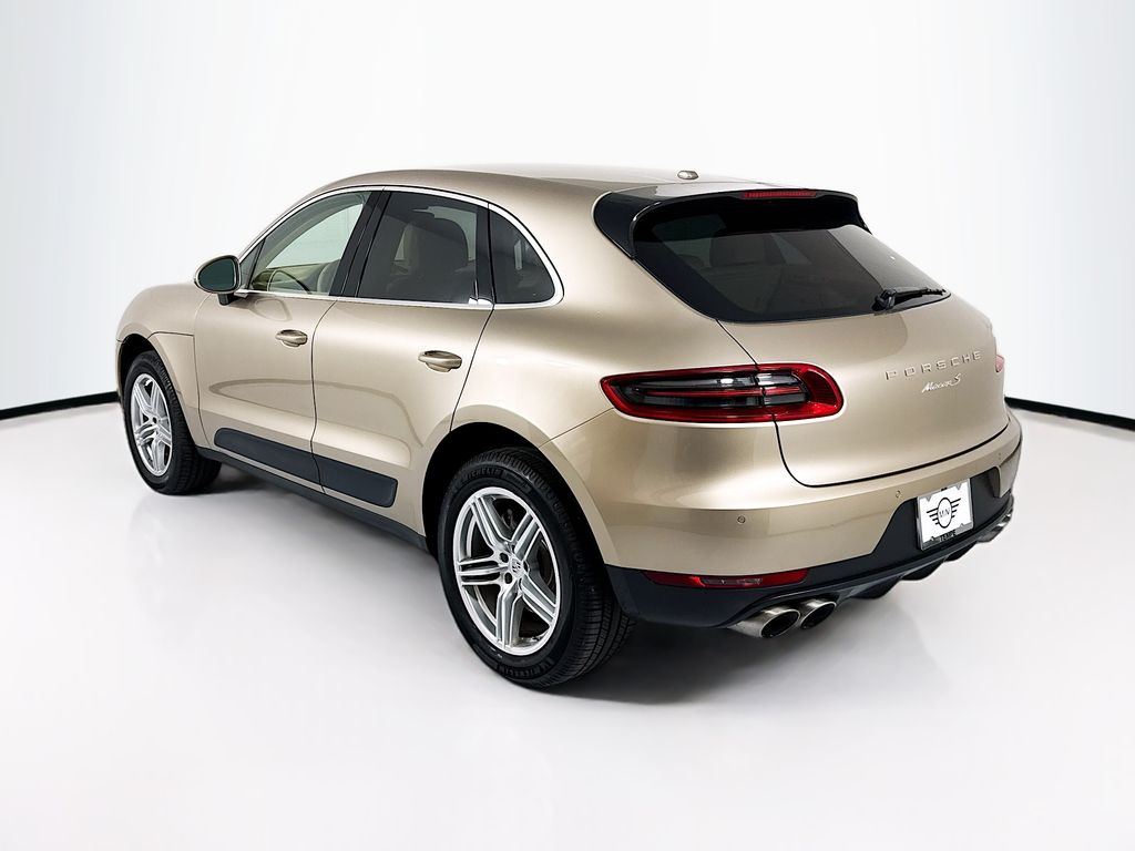 Thumbnail: 2017 Porsche Macan - 7