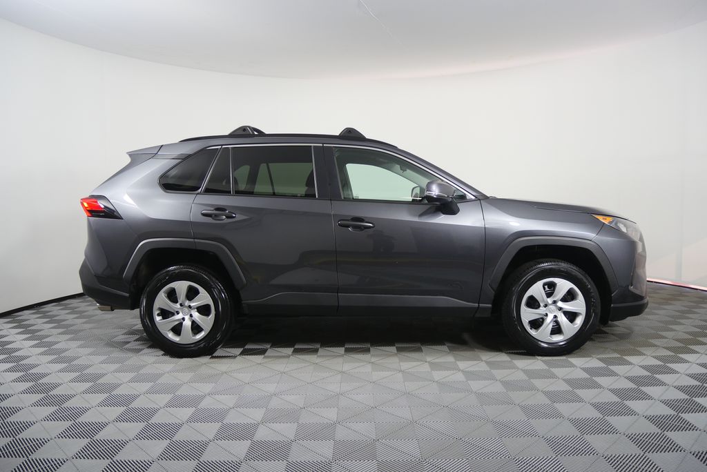 Thumbnail: 2020 Toyota RAV4 - 2